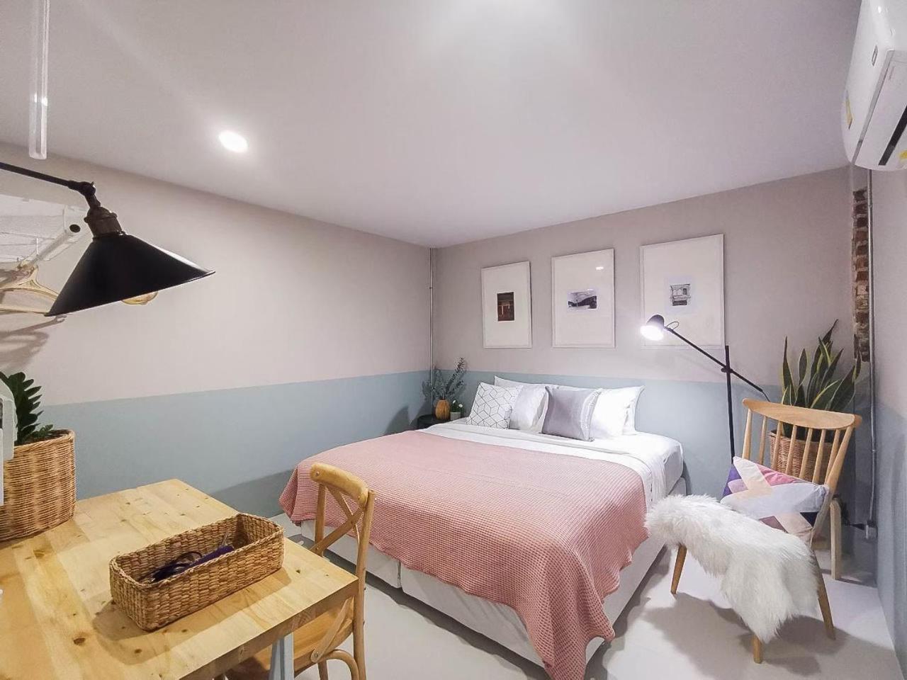Snoozy Guesthouse Phuket Kültér fotó