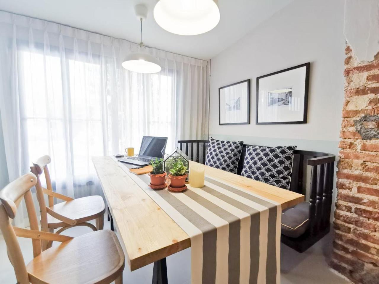 Snoozy Guesthouse Phuket Kültér fotó
