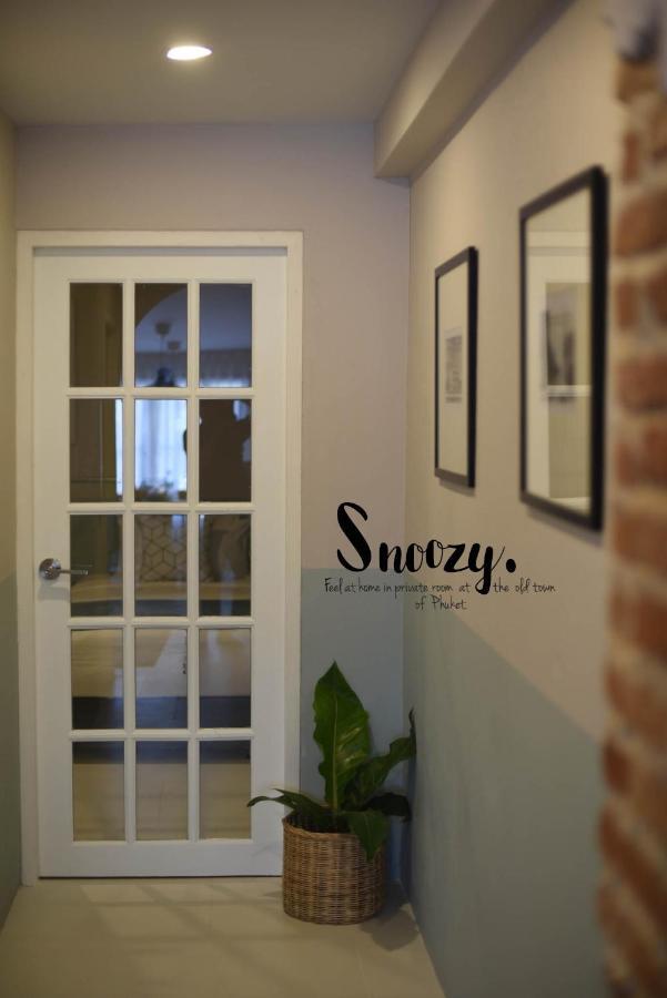 Snoozy Guesthouse Phuket Kültér fotó