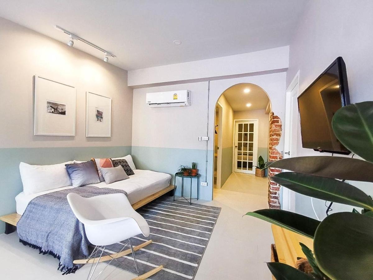 Snoozy Guesthouse Phuket Kültér fotó